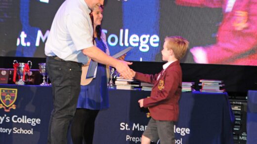Principal guest Stuart Turner presented the prizes at the event.