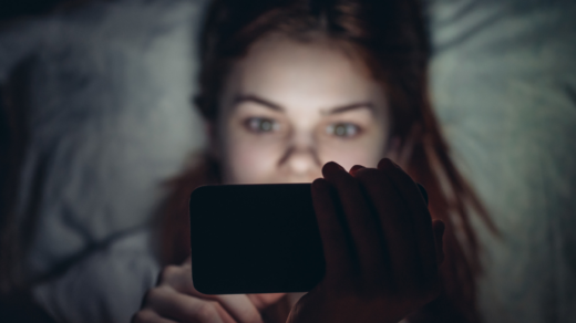 Government announces new online safety measures, including default overnight social media curfews and addictive features to be switched off
